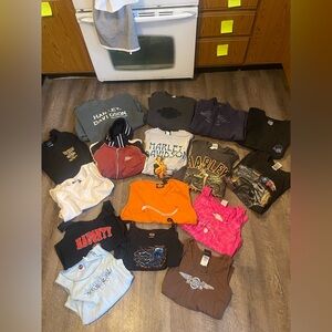 Huge Harley Davidson reseller lot of 17